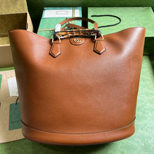 Load image into Gallery viewer, Gucci Diana Medium Tote Bag