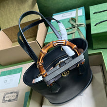 Load image into Gallery viewer, Gucci Diana Small Tote Bag