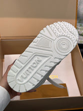Load image into Gallery viewer, Louis Vuitton Trainer Maxi Sneakers