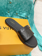 Load image into Gallery viewer, Louis Vuitton Lock It Flat Mule