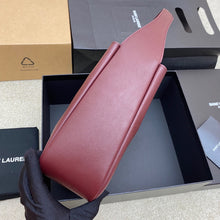 Load image into Gallery viewer, YSL LE 5 À 7 SOFT SMALL HOBO BAG IN SMOOTH LEATHER