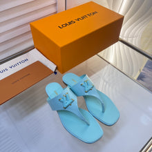 Load image into Gallery viewer, Louis Vuitton Shake Flat Thong Sandals
