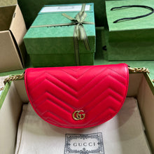 Load image into Gallery viewer, Gucci Marmont Matelasse Chain Mini Bag