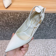 Load image into Gallery viewer, Valentino Tan-Go Patent Leather Pump 100mm