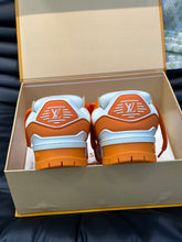 Load image into Gallery viewer, Louis Vuitton Trainer Maxi Sneakers