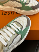 Load image into Gallery viewer, Louis Vuitton Time Out Sneakers
