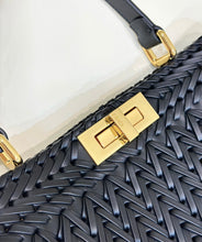 Load image into Gallery viewer, Fendi Peekaboo Small iseeu Bag