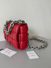 Load image into Gallery viewer, Bottega Veneta Chain Cassette Bag