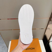 Load image into Gallery viewer, Louis Vuitton Beverly Hill Sneakers