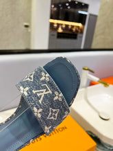 Load image into Gallery viewer, Louis Vuitton Silhouette Sandals