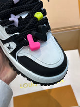 Load image into Gallery viewer, Louis Vuitton Trainer Maxi Sneakers