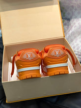 Load image into Gallery viewer, Louis Vuitton Trainer Maxi Sneakers
