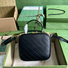 Load image into Gallery viewer, Gucci Blondie Top Handle Bag