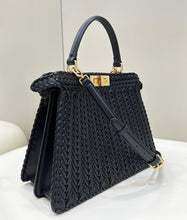 Load image into Gallery viewer, Fendi Peekaboo Small iseeu Bag