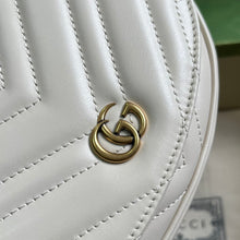 Load image into Gallery viewer, Gucci Marmont Matelasse Chain Mini Bag