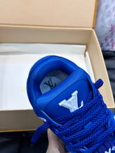 Load image into Gallery viewer, Louis Vuitton Trainer Maxi Sneakers