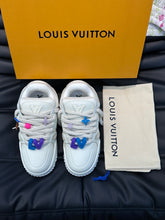 Load image into Gallery viewer, Louis Vuitton Trainer Maxi Sneakers