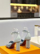 Load image into Gallery viewer, Louis Vuitton Silhouette Sandals