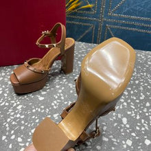 Load image into Gallery viewer, Valentino Tan-go Platform Patent Leather Sandal 155MM