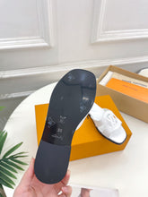 Load image into Gallery viewer, Louis Vuitton Isola Flat Mule