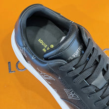 Load image into Gallery viewer, Louis Vuitton Beverly Hill Sneakers