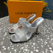 Load image into Gallery viewer, Louis Vuitton Sparkle Mule