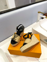 Load image into Gallery viewer, Louis Vuitton Starboard Wedge Sandals