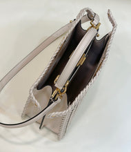 Load image into Gallery viewer, Fendi Peekaboo Small iseeu Bag
