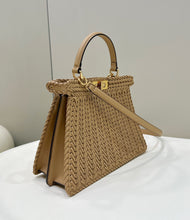 Load image into Gallery viewer, Fendi Peekaboo Small iseeu Bag