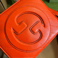 Load image into Gallery viewer, Gucci Blondie Top Handle Bag