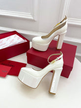 Load image into Gallery viewer, Valentino Tan-go Platform Patent Leather Sandal 155MM