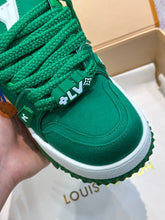 Load image into Gallery viewer, Louis Vuitton Trainer Maxi Sneakers
