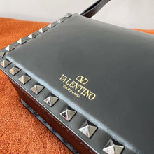 Load image into Gallery viewer, Valentino Garavani Rockstud 23 Small Shoulder Bag