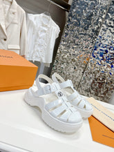 Load image into Gallery viewer, Louis Vuitton Archlight Flat Sandals