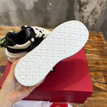Load image into Gallery viewer, Valentino One Stud XL Trainer Sneakers