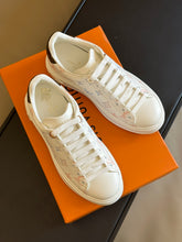 Load image into Gallery viewer, Louis Vuitton Time Out Sneakers