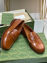 Load image into Gallery viewer, Gucci Women Interlocking G Loafer