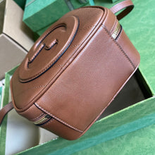 Load image into Gallery viewer, Gucci Blondie Top Handle Bag