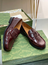 Load image into Gallery viewer, Gucci Women Interlocking G Loafer