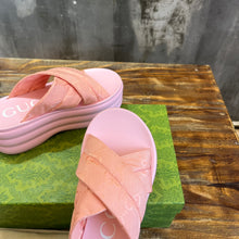 Load image into Gallery viewer, Gucci GG Platform Slide Sandal