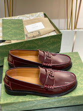 Load image into Gallery viewer, Gucci Women Interlocking G Loafer