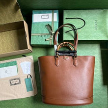 Load image into Gallery viewer, Gucci Diana Medium Tote Bag