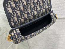 Load image into Gallery viewer, Christian Dior Bobby East West Bag
