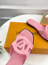 Load image into Gallery viewer, Louis Vuitton Isola Flat Mule
