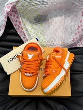 Load image into Gallery viewer, Louis Vuitton Trainer Maxi Sneakers