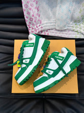 Load image into Gallery viewer, Louis Vuitton Trainer Maxi Sneakers