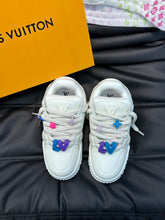 Load image into Gallery viewer, Louis Vuitton Trainer Maxi Sneakers
