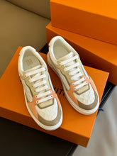 Load image into Gallery viewer, Louis Vuitton Time Out Sneakers