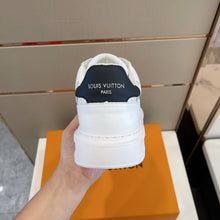 Load image into Gallery viewer, Louis Vuitton Beverly Hill Sneakers