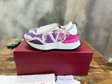 Load image into Gallery viewer, Valentino Lace An Mesh Lace Runner Sneakers